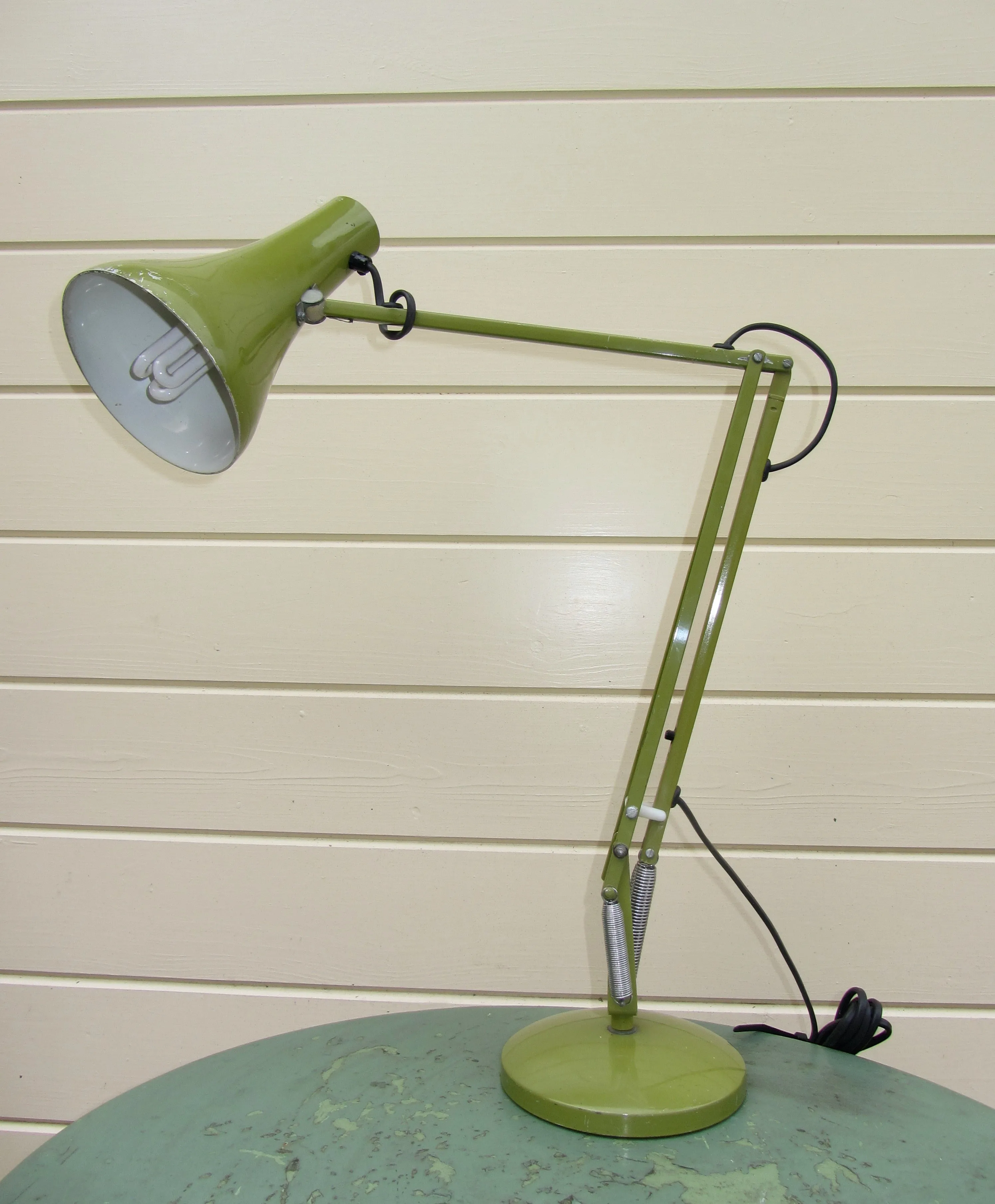 1970's Green Model 90 Anglepoise® Herbert Terry Desk Lamp