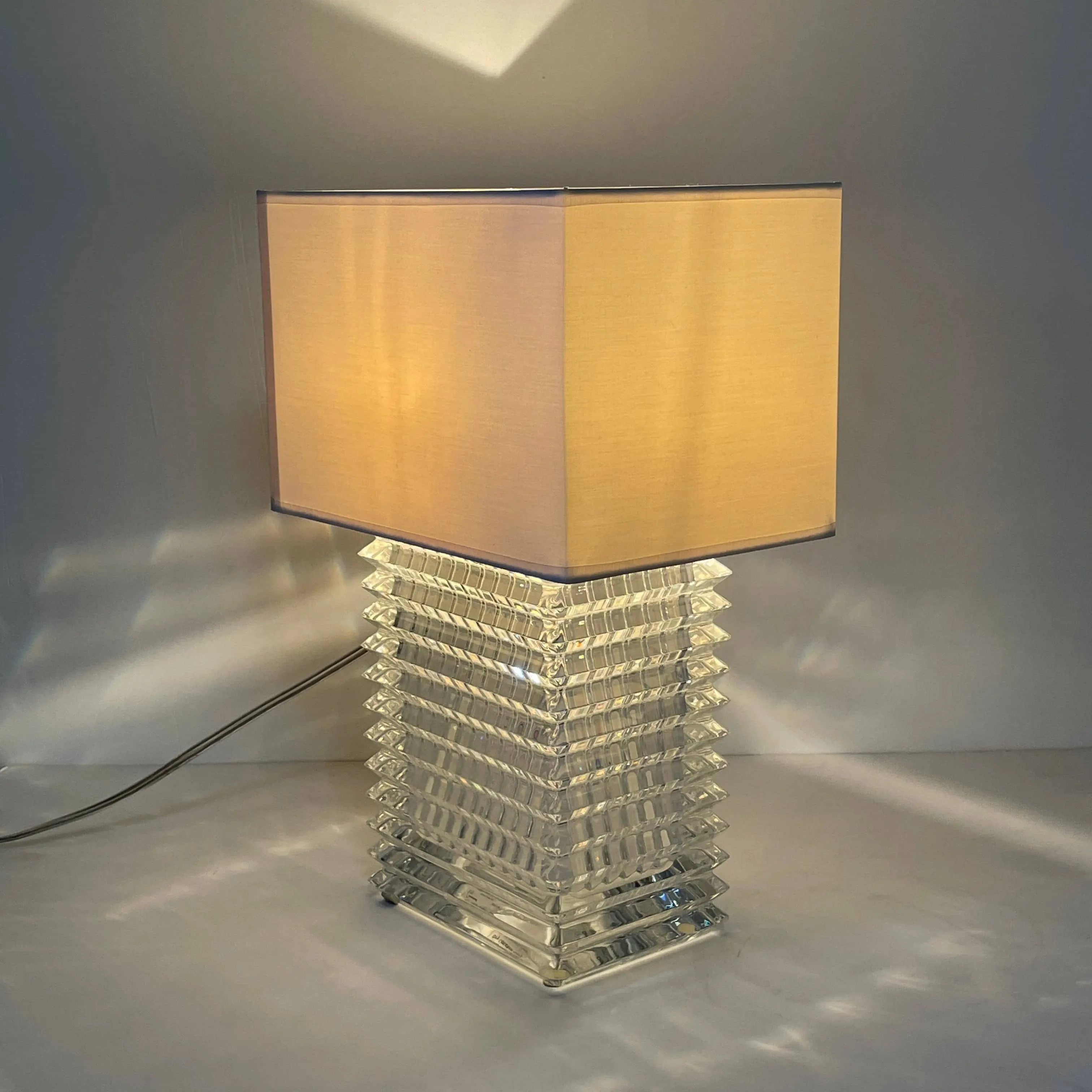 Baccarat Eye Table Lamp