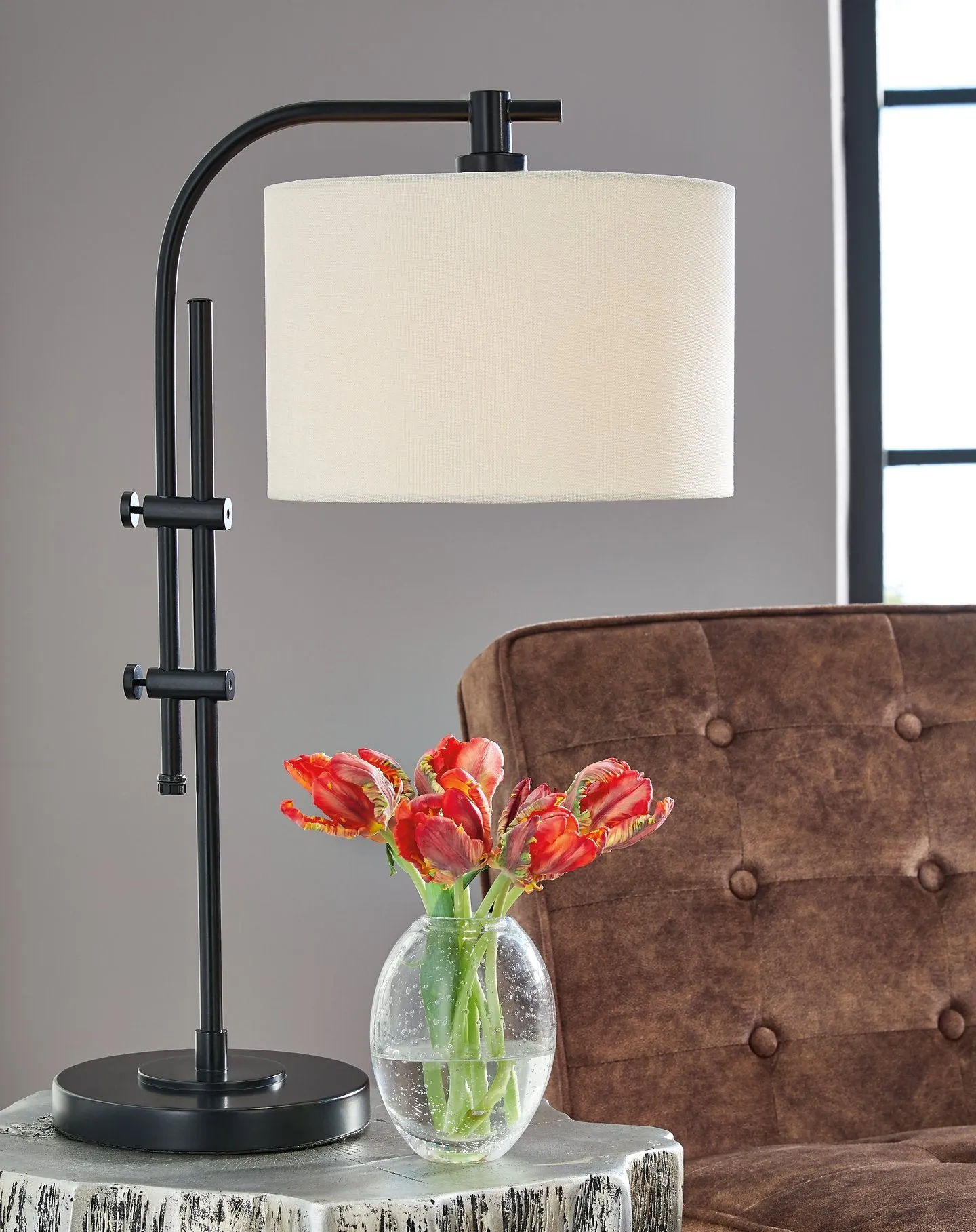 Baronvale 2-Piece Lamp Set