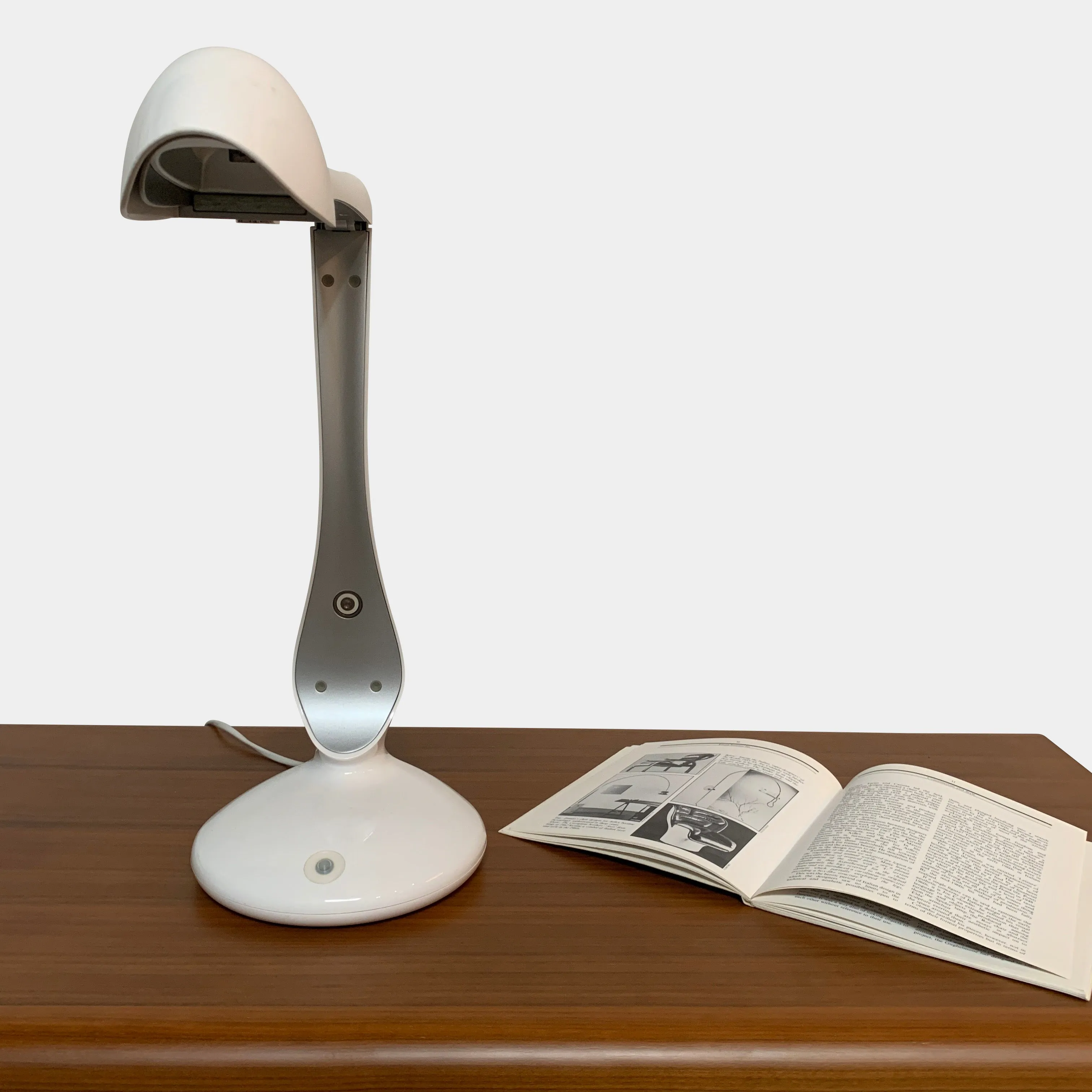 Geon Table Lamp