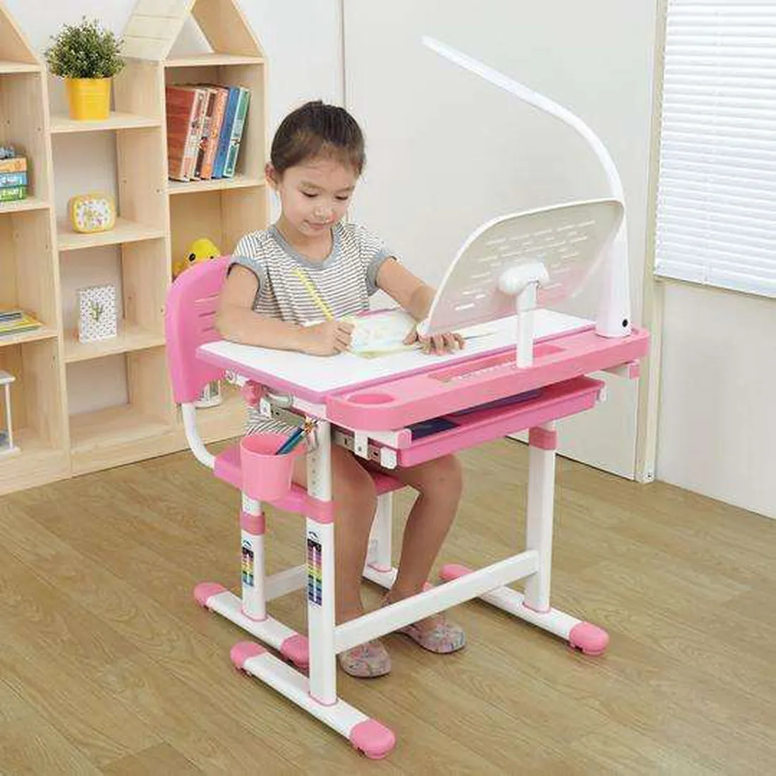 Mount-It! Kids' Desk and Chair Set with Lamp and Book Holder,MI-10211/10212/10213