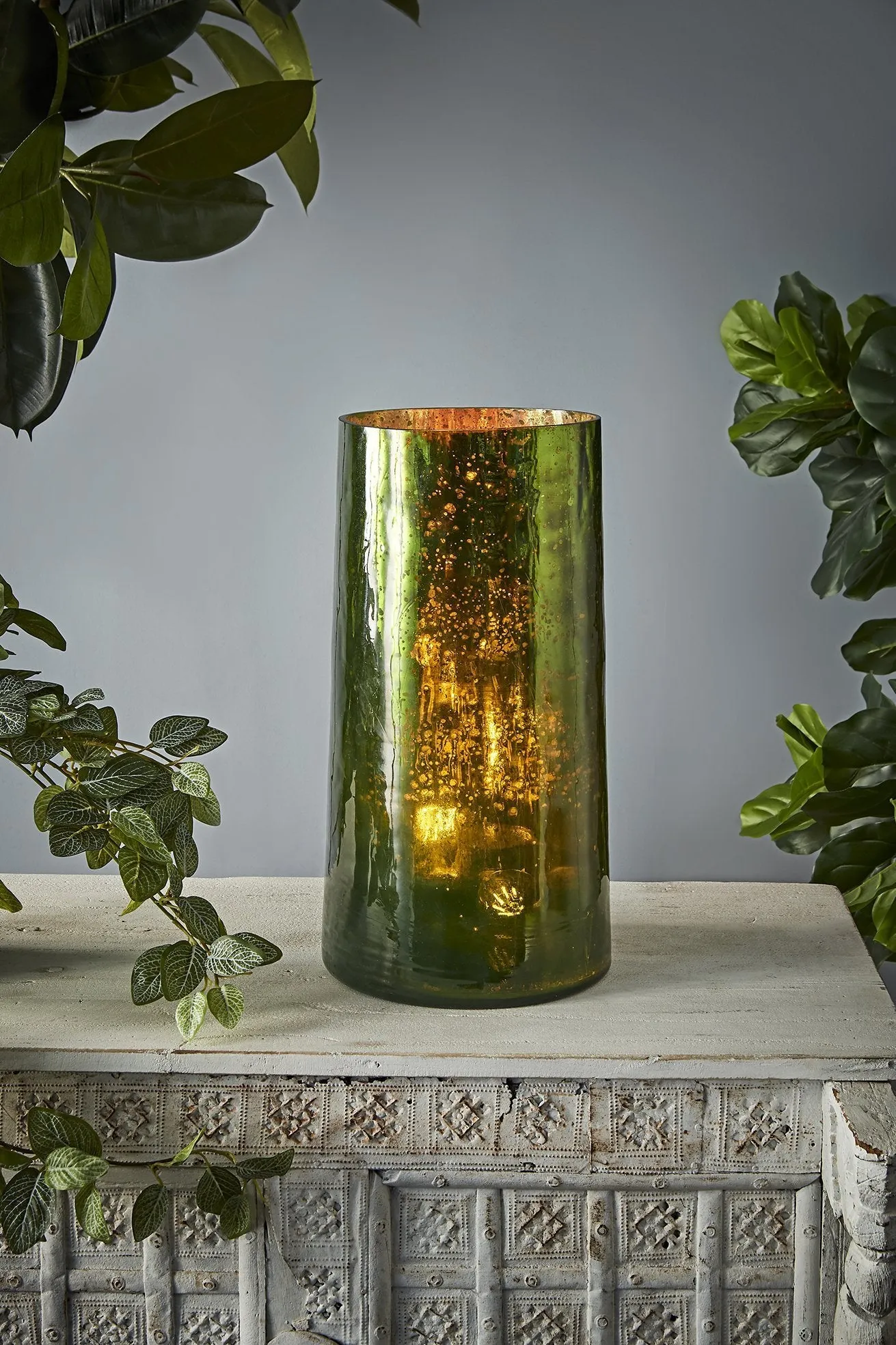 Nouveau - Emerald- Tall Cylinder Art Glass Table Lamp