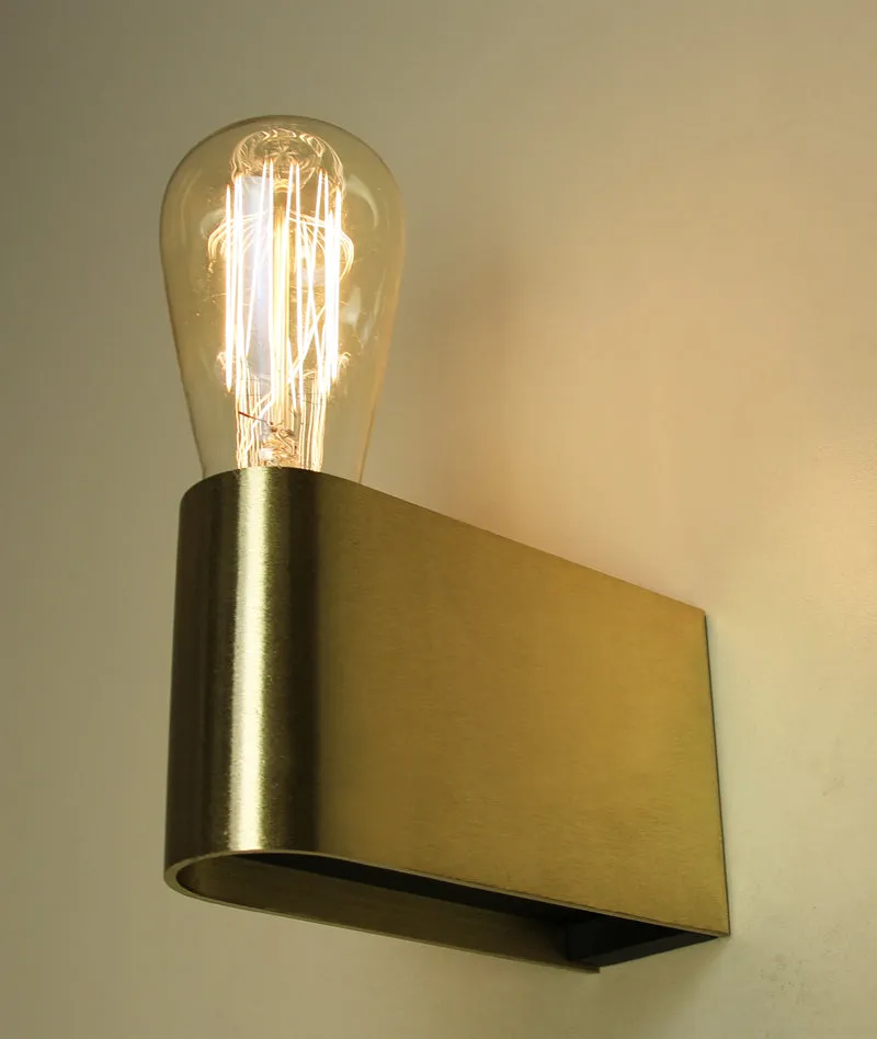 Oslo Wall Lamp