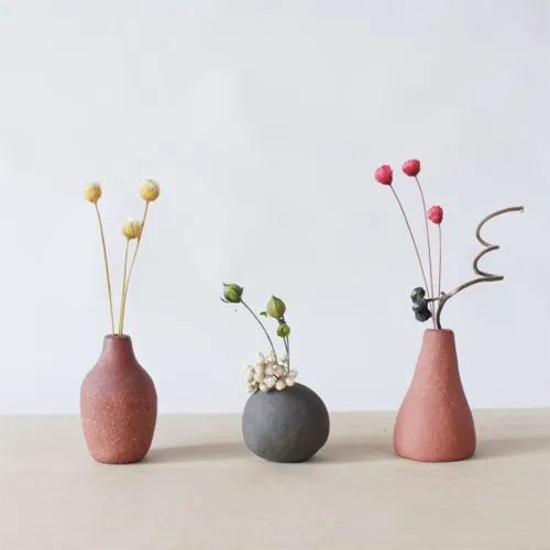 Tiny Vase - Triangle Brown