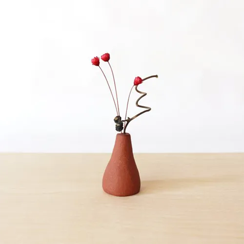 Tiny Vase - Triangle Brown