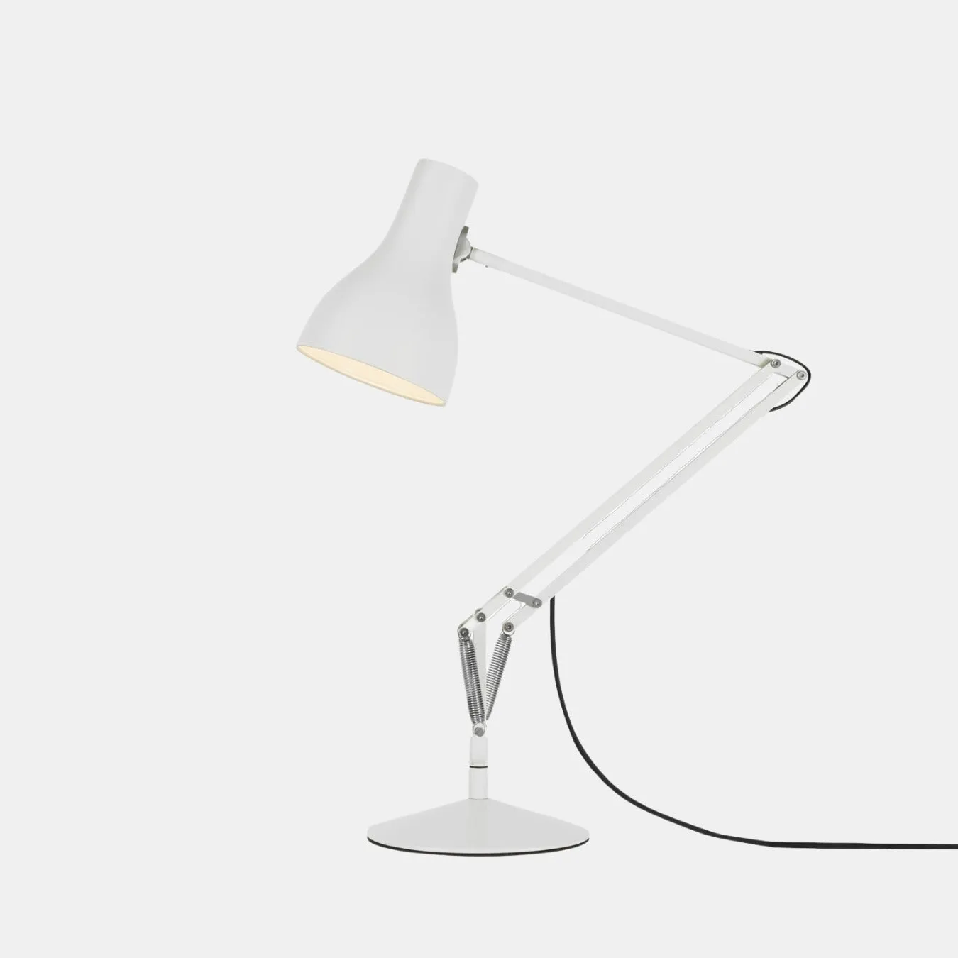 Type 75 Desk Lamp