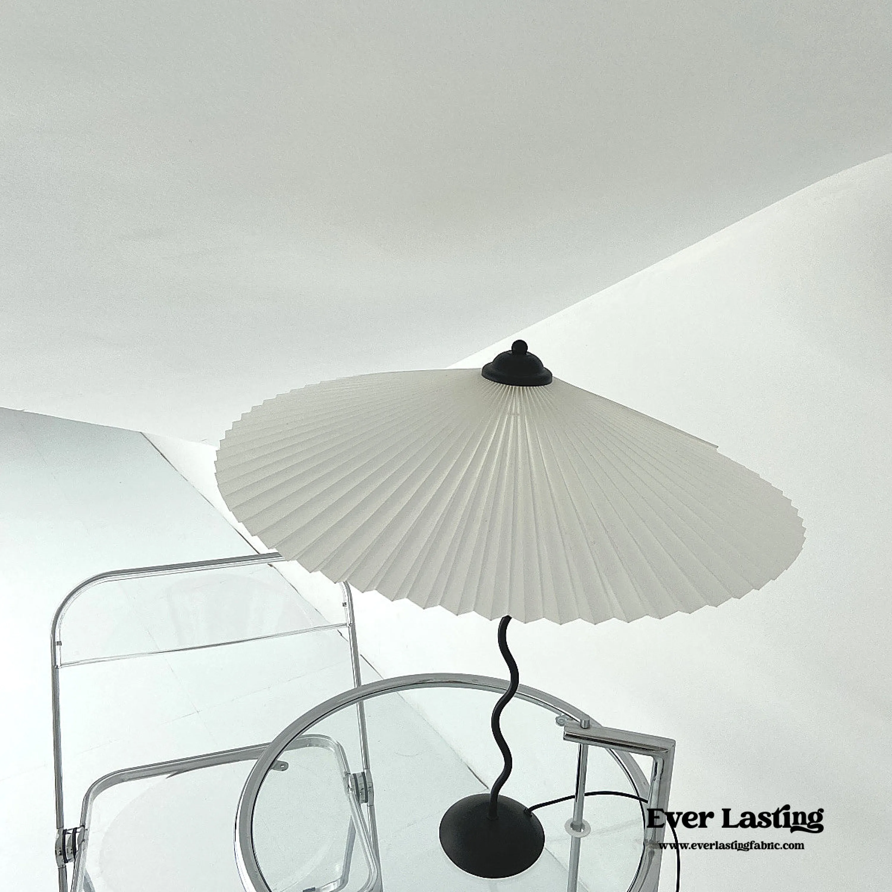 Vintage Inspired Tilted Umbrella Lamp / Beige